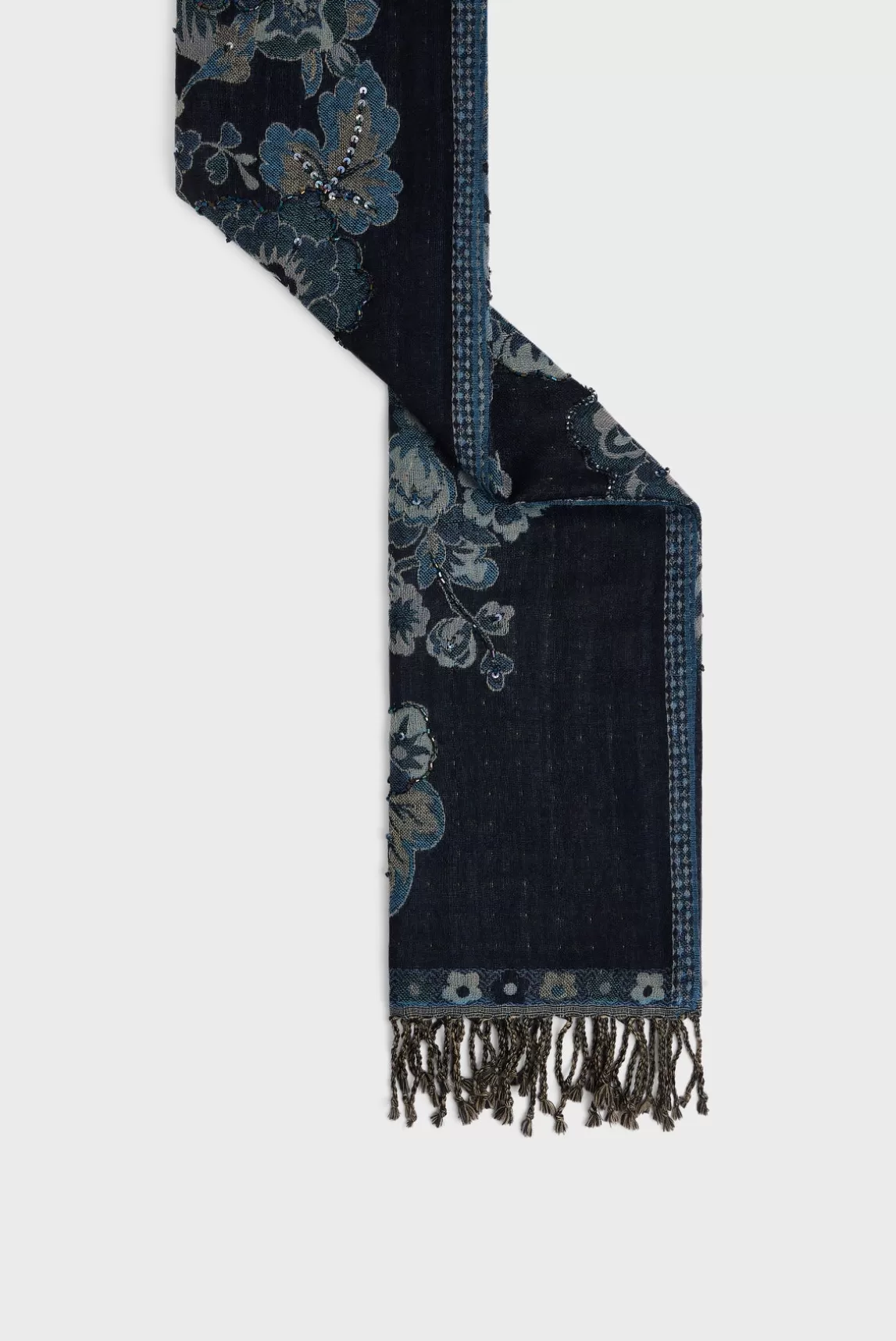 Online Gerard Darel Wool scarf"])self.__next_f.push([1," with large flower print - DORINE Marine